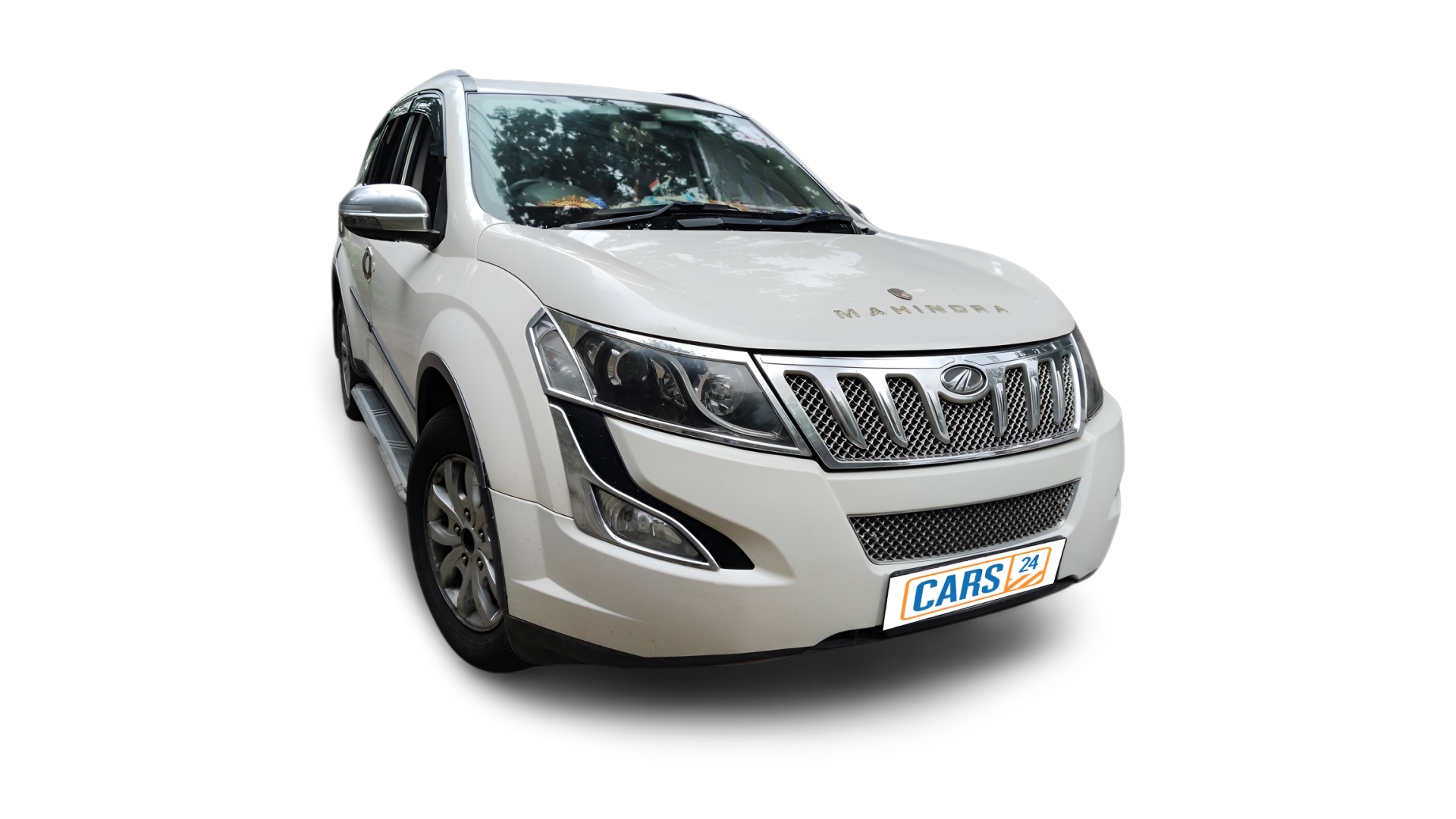 Mahindra XUV500-img